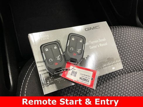 Certified 2022 GMC Terrain SLE w/ Driver Convenience Package image 6