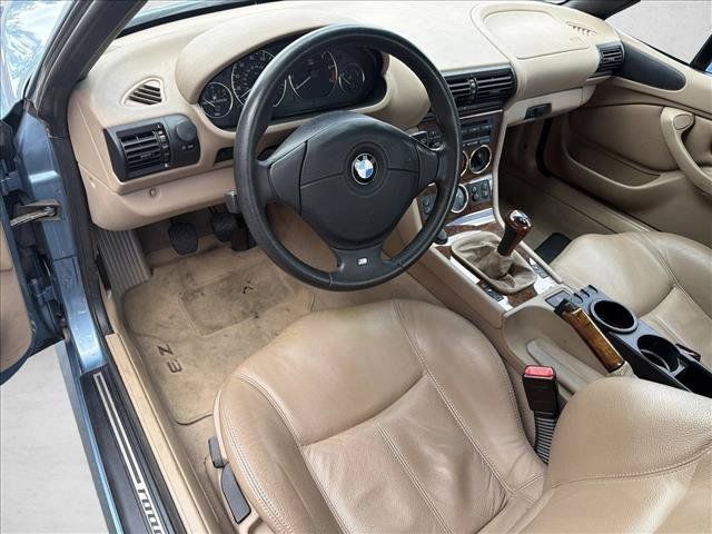 Used 2001 BMW Z3 2.5i RWD image 13