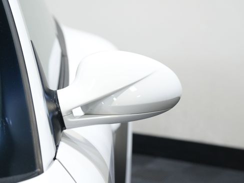 Used 2010 Porsche 911 Targa 4 AWD/4WD image 11