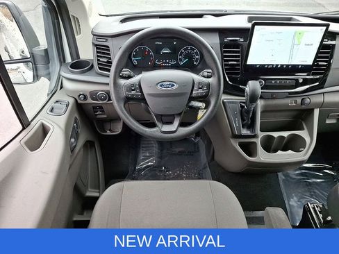 Used 2024 Ford Transit 350 XLT image 12