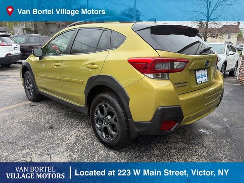 Used 2023 Subaru Crosstrek 2.5i Sport AWD/4WD image 9
