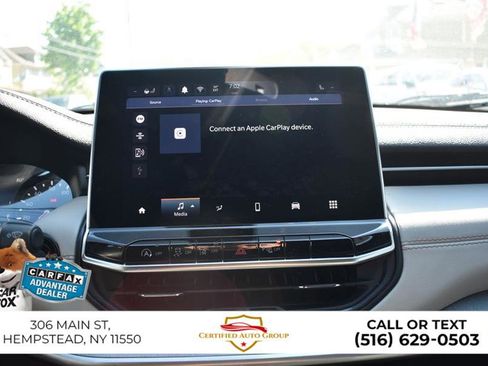 Used 2025 Jeep Compass Limited AWD/4WD image 19