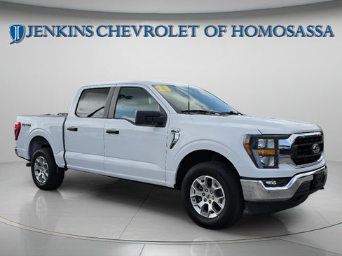 Used 2023 Ford F150 XLT AWD/4WD image 2