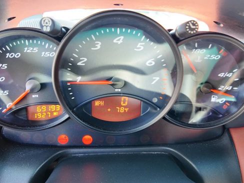 Used 1999 Porsche Boxster image 16