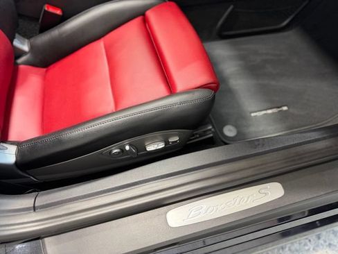Used 2018 Porsche 718 Boxster S RWD image 33