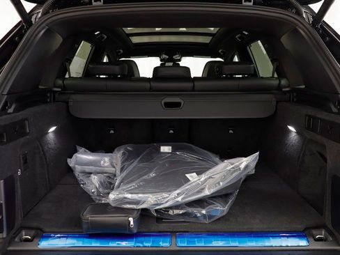 New 2026 BMW X5 xDrive50e w/ M Sport Package AWD/4WD image 18