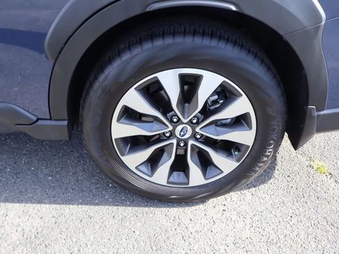 Certified 2025 Subaru Outback Limited w/ Popular Package #2 image 42