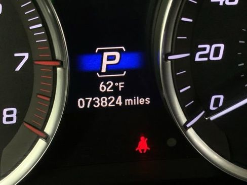 Used 2018 Acura MDX SH-AWD image 15