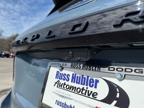 Used 2025 Ford Explorer ST image 6