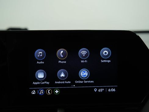 Used 2024 Chevrolet Trax RS w/ Driver Confidence Package image 31