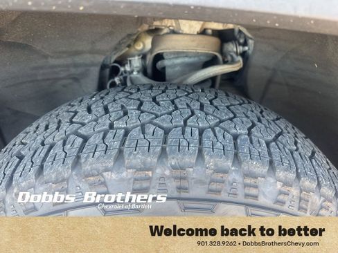 Used 2019 GMC Sierra 1500 SLT w/ SLT Premium Package image 9