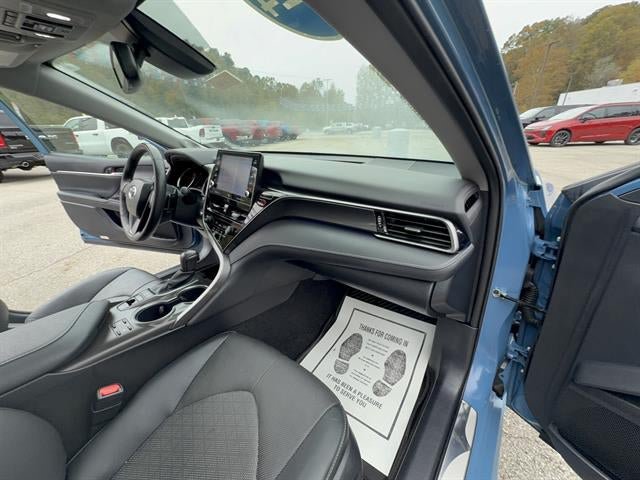 Used 2024 Toyota Camry XSE w/ Navigation Package AWD/4WD image 29