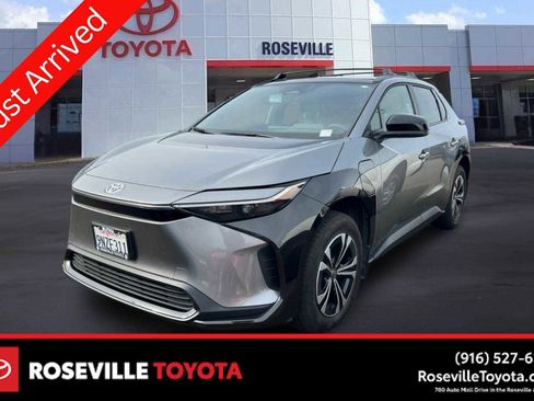 Used 2024 Toyota bZ4X XLE image 1