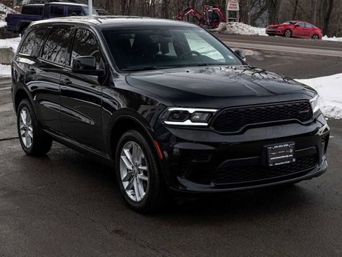 Used 2026 Dodge Durango GT image 3