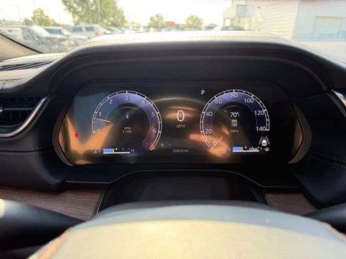 Used 2024 Jeep Grand Cherokee L Summit AWD/4WD image 24