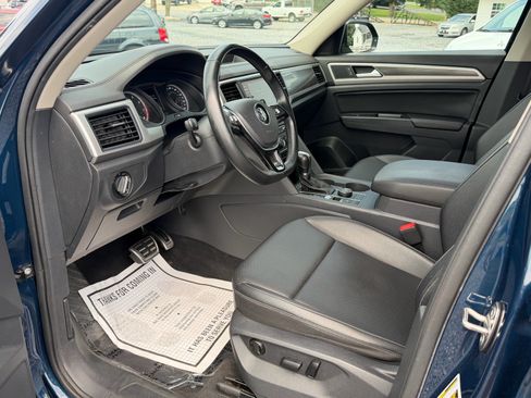 Used 2019 Volkswagen Atlas SE w/ Towing Package AWD/4WD image 9
