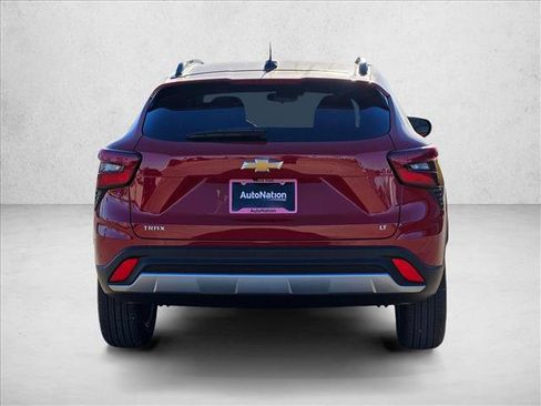 New 2026 Chevrolet Trax LT w/ LT Convenience Package image 8