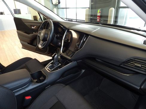 Used 2025 Subaru Outback Premium image 13