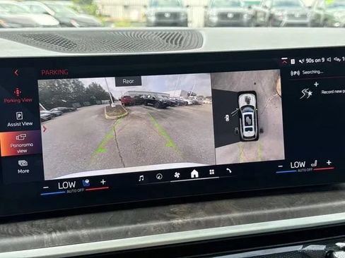 Used 2025 BMW X7 xDrive40i AWD/4WD image 48