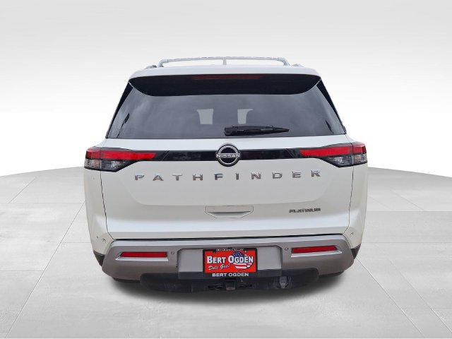 Certified 2023 Nissan Pathfinder Platinum FWD image 7