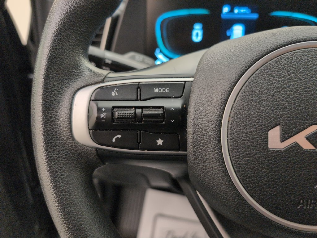Used 2024 Kia Sportage LX FWD image 32