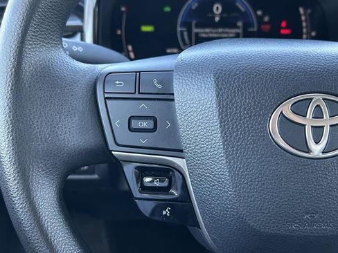 Certified 2025 Toyota Camry LE image 15