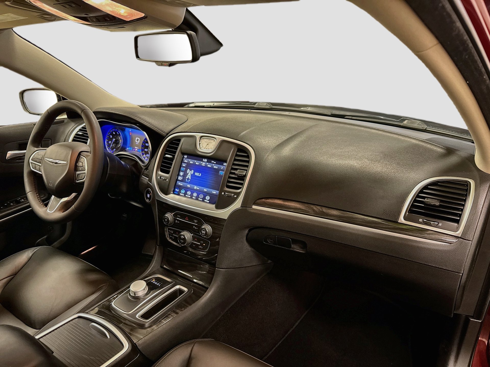 Used 2022 Chrysler 300 Touring L RWD image 28