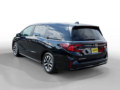 Used 2025 Honda Odyssey EX-L image 3