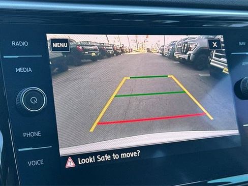 Used 2020 Volkswagen Atlas Cross Sport SEL image 20