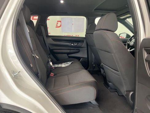Used 2024 Honda CR-V Sport image 10
