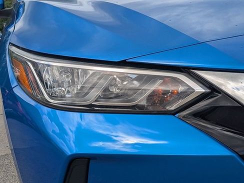 Used 2023 Nissan Sentra SV image 9