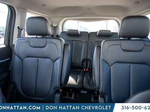 Used 2023 Jeep Grand Cherokee L Limited AWD/4WD image 18