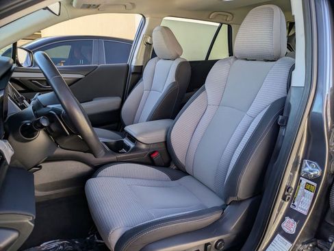 Used 2025 Subaru Outback Premium image 23