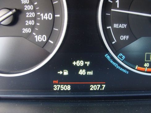 Used 2015 BMW 328i xDrive Sedan AWD/4WD image 14