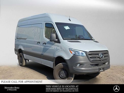 Used 2026 Mercedes-Benz Sprinter 2500 image 1