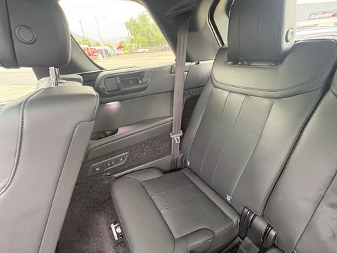 Used 2023 Land Rover Range Rover Long Wheelbase SE AWD/4WD image 20