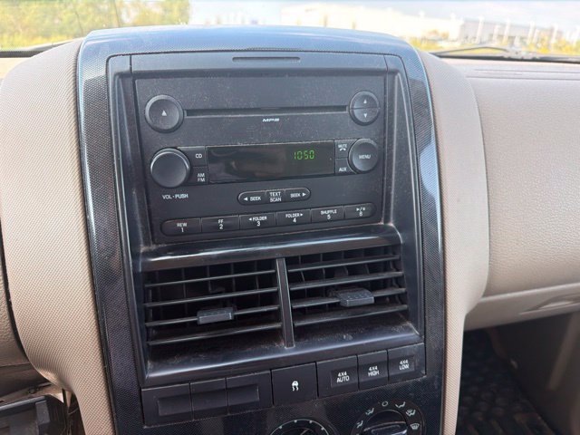 Used 2007 Ford Explorer XLT AWD/4WD image 11