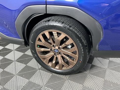 Used 2025 Subaru Forester Sport image 39