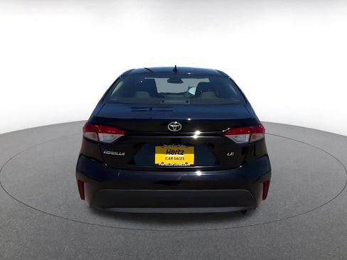Used 2025 Toyota Corolla LE FWD image 12