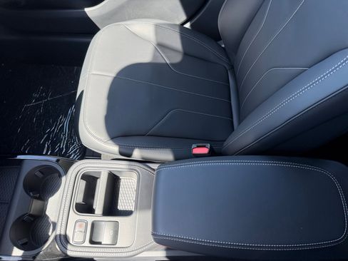 New 2026 Ford Mustang Mach-E Select image 14