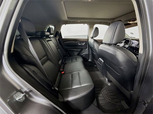 Certified 2021 Nissan Rogue SL w/ Premium Package image 28