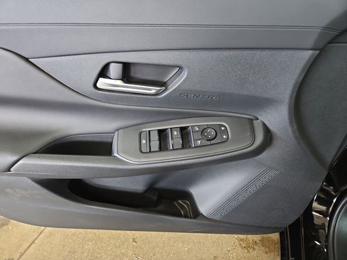 New 2026 Nissan Sentra S image 7