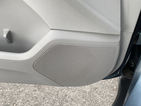 Used 2010 Subaru Forester 2.5X Premium image 29