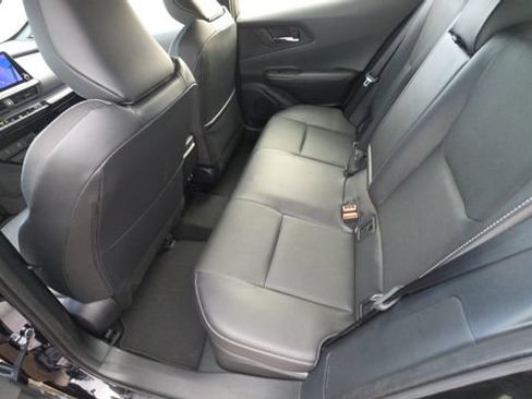 Used 2024 Toyota Prius Limited w/ Limited Premium Package FWD image 18