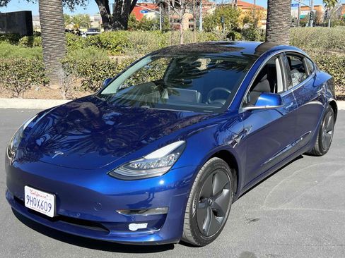 Used 2018 Tesla Model 3 Long Range image 69