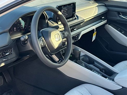 New 2025 Honda Accord SE image 12