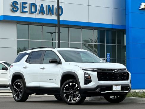 New 2026 Chevrolet Equinox RS image 2