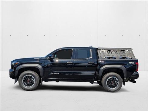 New 2025 Toyota Tacoma TRD Off-Road image 5
