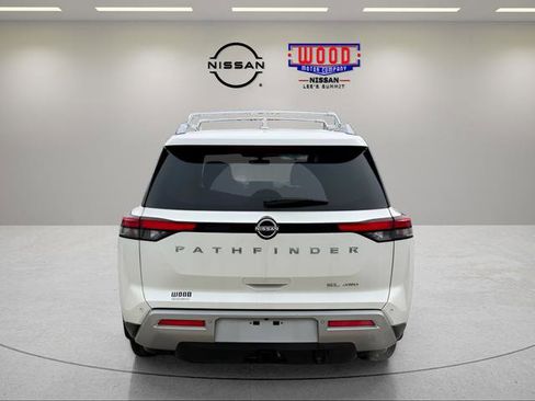 Used 2024 Nissan Pathfinder SL w/ SL Premium Package AWD/4WD image 3