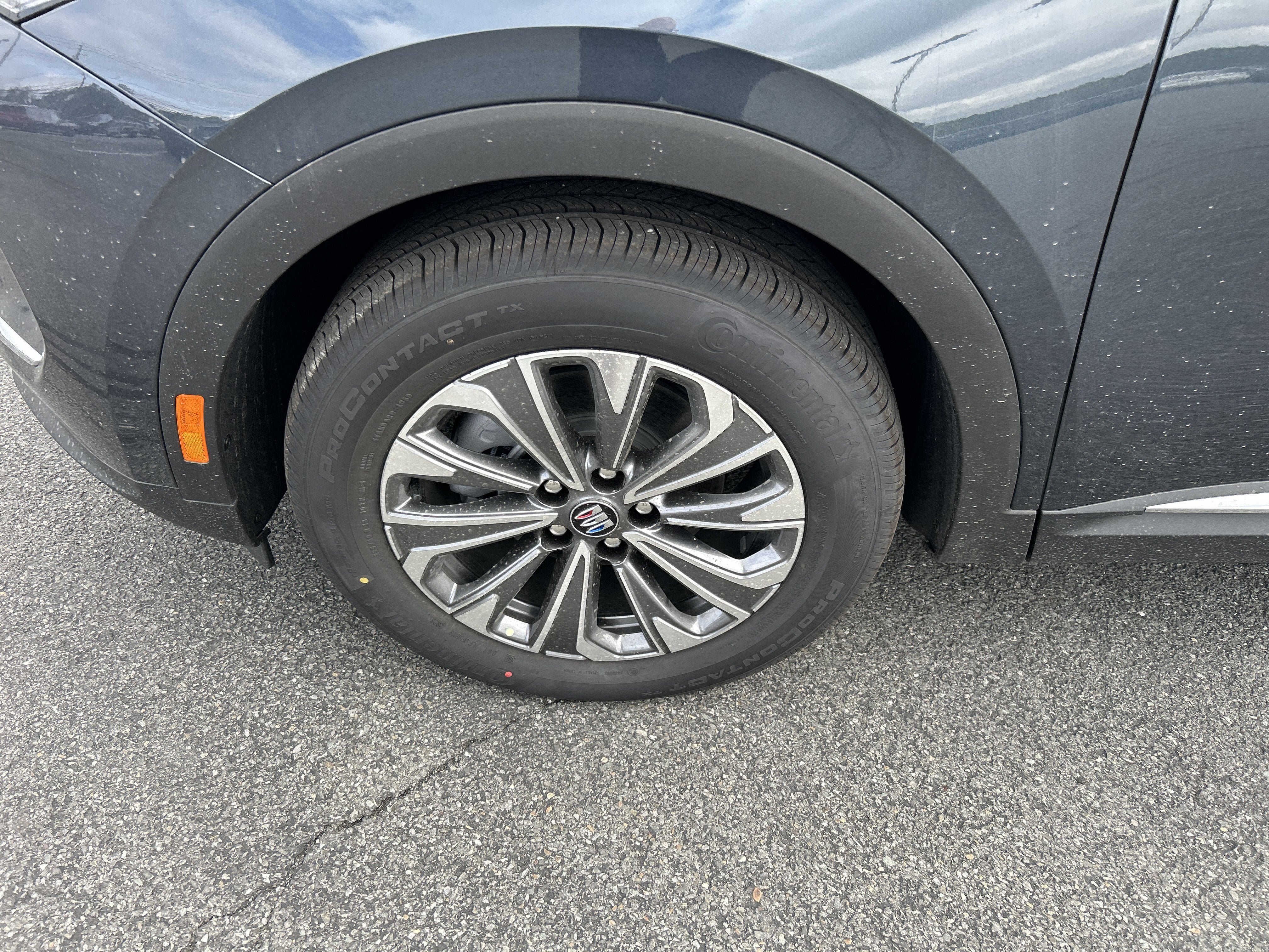 New 2026 Buick Envision Preferred AWD/4WD image 3